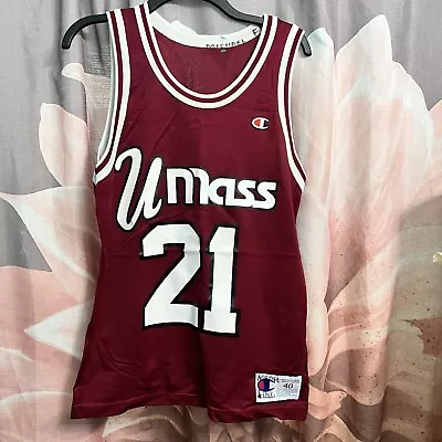 Vintage 90’s Marcus Camby Massachusetts Umass Minutemen Jersey Champion 40 • $75