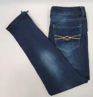 Womens Mudd Skinny Fit Blue Jeans Size 11 Distressed 30 X26  Zippered Ankles • $22