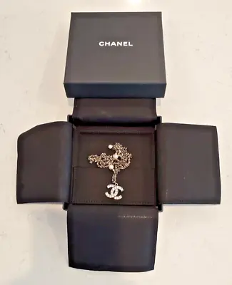 CHANEL CC Logos Used Necklace Rhinestone Silver 12'' • $799.99