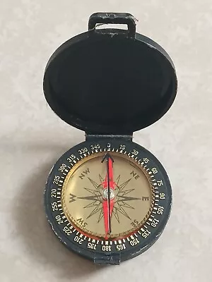Vintage Collectible Taylor Instrument Co. Camping Compass Asheville N.C. USA • $9.95