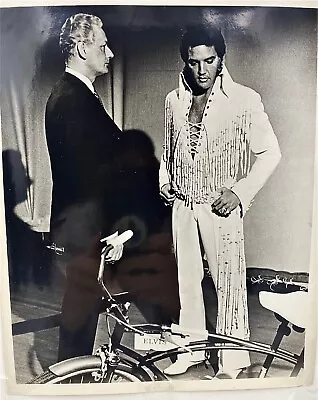 Elvis Presley Backstage Promo Photo 10 X8  With Clear Sleeve • $5