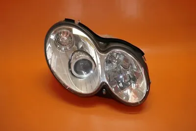 Mercedes Benz C320 Headlight Right Passenger 2005 2006 2-door Coupe Xenon Oem • $219.12