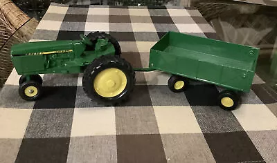 Vintage Ertl Die Cast Deere Tractor And Wagon Set • $20