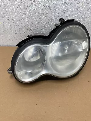 2005 To 2007 Mercedes-Benz C-Class Left Driver LH Side Headlight 9521N OEM DG1 • $44.95