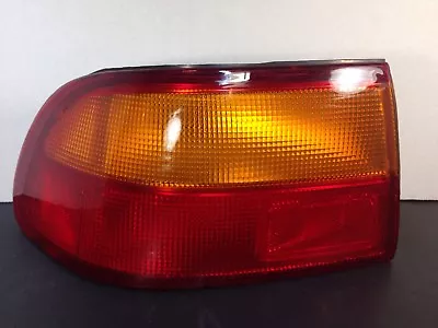 92-95 Civic Sedan Left Quarter Light Tail Lamp Car Light Outside L Lh • $19.99