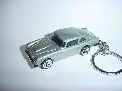 HOT 3D 1963 ASTON MARTIN DB5 CUSTOM KEYCHAIN Key Keyring Hot Wheels 007 63 • $18.55