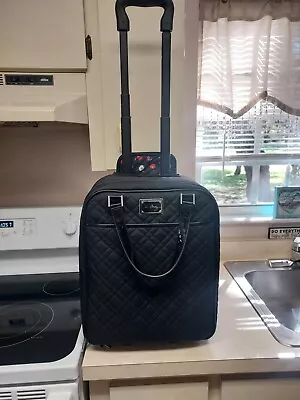 VERA BRADLEY Rolling Black Quilted Suitcase W/handle PRETTY INSIDE Great Feature • $99