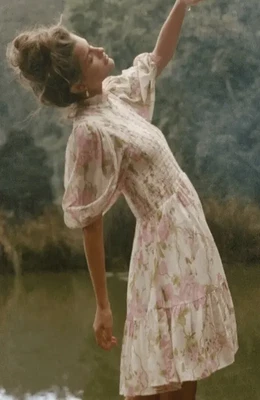 $160 • Buy Spell And The Gypsy Rose Garden Dress Medium 