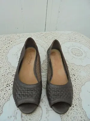 Ladies Fat Face Brown Leather Flats Peep Toe Shoes UK 4 EU 37 • £8