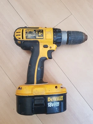 £5.50 • Buy Dewalt Dc 725 Drill Hammer Set