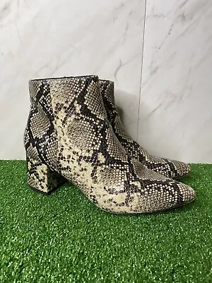 Michael Shannon Shoes Snake Print Cardi Womens Size 9 Heeled Ankle Boots • $24.99