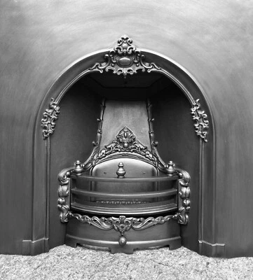 £410 • Buy Cast Iron Fireplace / Fire Surround / Insert / Victorian Style / Solid Fuel