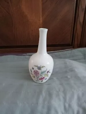 Minton Haddon Hall Bud Vase Bone China 5 1/2  Made In England • $24