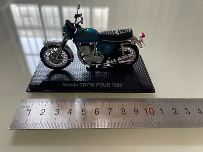 1:24 Scale Tiny Honda CB750 Four 1969 Motorcycle Diecasts Toy Model • $15.25