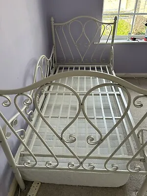 Laura Ashley Day Bed With Or Without Mattress • £120