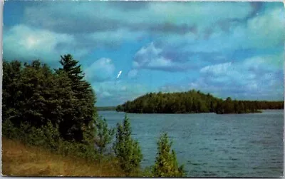 Jewell Lake Of Northland MANITOWISH WATERS WISCONSIN Vintage Chrome Postcard A63 • $4.02