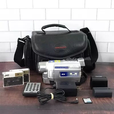 JVC GR-DVL815U Mini DV Digital Video Camcorder Bundle Batteries Remote FOR PARTS • $39.97