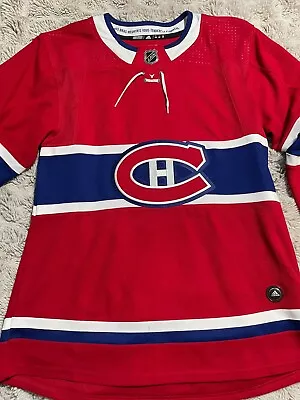 Montreal Canadiens Jersey • $40