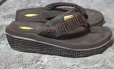 VOLATILE Wedge Flip Flop Sandal Black Croc Embossed Women's Size 7 • $15