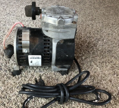 $89.99 • Buy GAST 74R130-P115-H200X Vacuum Pump 1/4HP  440VAC - For Repair Or Parts