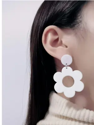 £5.99 • Buy New 60's Flower Plastic Statement Dangle Earrings Many Colours Uk Seller