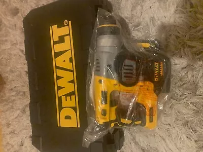 £142 • Buy DeWalt DCH273N 18V XR SDS+ Hammer Drill (Body Only) With Case NEW