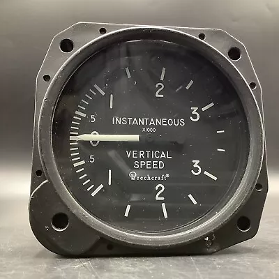 Beechcraft Instantaneous Vertical Speed Indicator 7130 • $101.86