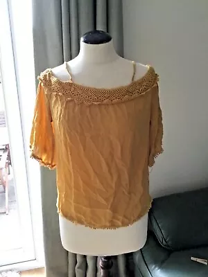 Ladies New Look Cold Shoulder Cropped Top Mustard Yellow Size 6 • £1.70