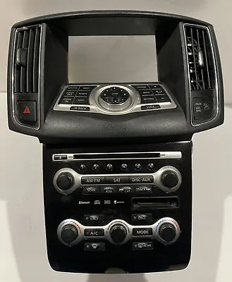 09 2009 Nissan Maxima Radio CD Player Navigation Receiver 25915 1AAOD & ￼Bezel • $78