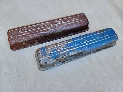 Straight Bolt Small Block Chevrolet Script Valve Cover Pair SBC Chevy V8 Engine • $79.95