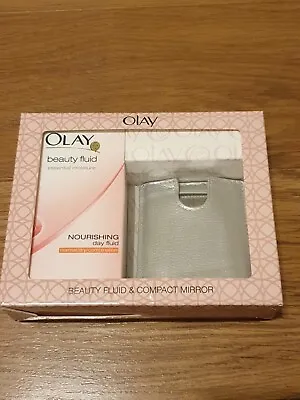 Olay Beauty Fluid Regular With Mirror • £8.99