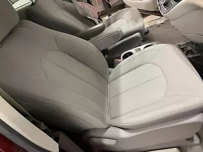 Used Front Right Seat Fits: 2021 Chrysler Voyager Bucket Cloth Manual W/o Heated • $608.72