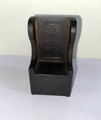 £41.99 • Buy Vintage Early Barton Dark Stain Tudor Monks Chair  16th Scale