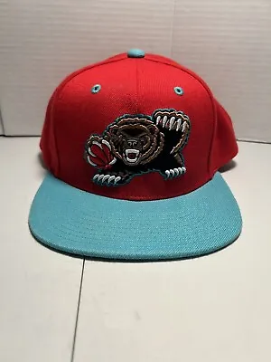 Mitchell & Ness Teal/Red NBA Memphis Vancouver Grizzlies 2 Tone  Snapback Hat • $24.99