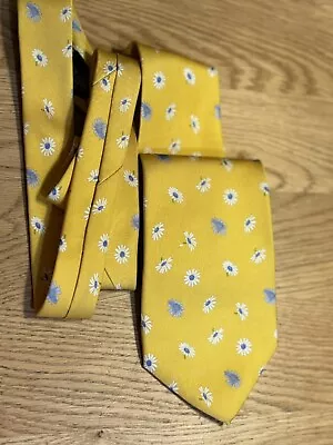 J. CREW Yellow With Blue Daisy Floral Silk Neck Tie • $9