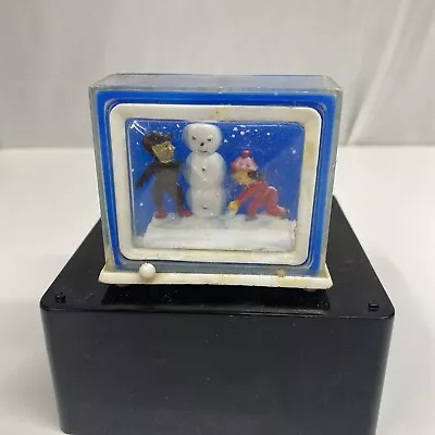 Vtg Plastic Christmas Television Snowglobe Diorama Scene Snowman Kids Hong Kong • $12.99