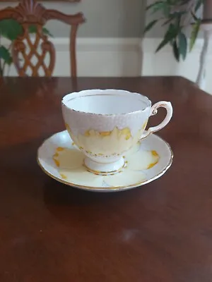 Vintage Tuscan Fine English China  Yellow Flowers Tea Cup And Saucer 6290 H • $17.99