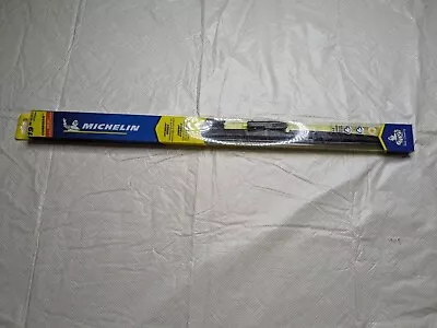 NEW MICHELIN Guardian Hybrid All Season Windshield Wiper Blade 19  • $10