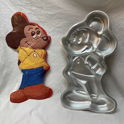 Wilton Cake Pan Mold Walt Disney's Mickey Mouse Full Body 515-1805 1978 W Insert • $11.99