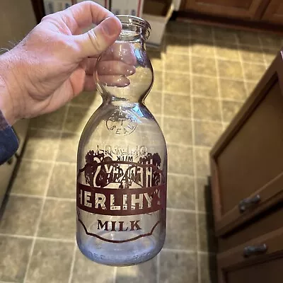 Herlihy’s ACL Cream Top Quart Milk Bottle Somerville Massachusetts MA • $51