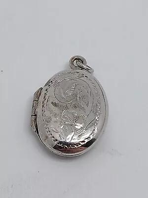 Small Vintage Dynasty Sterling Silver Locket Vintage Pendant Etched Flowers • $19