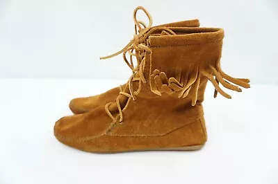 Minnetonka Women 6 (or 7 Run Big) Tramper Boots Brown Suede 422 Fringe Trim Used • $24.99