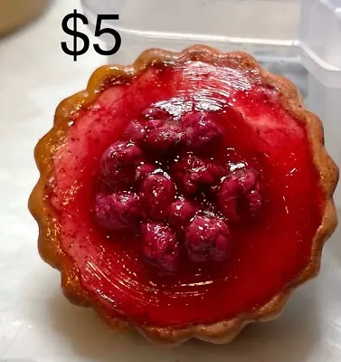 New  Handmade Miniature Dollhouse 1:12 Scale 1 Inch Raspberry Tarte • $5