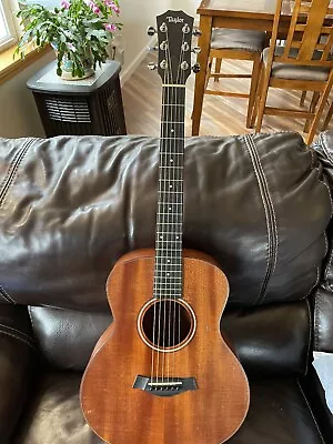 Taylor GS Mini Mahogany Acoustic Guitar • $134.50