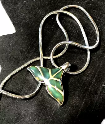 Whale Tail Thermo Mood Changing Color Pendant Necklace 18” Silver Tone Unisex • $5