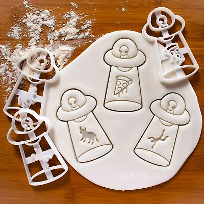Set Of 3 UFO Abduction Cookie Cutters | Man Cow Pizza Halloween Party Grey Alien • £22.42