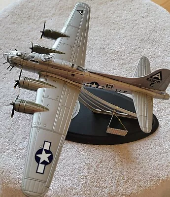 Franklin Mint Collector's Die Cast Model B-17 Flying Fortress And Bonus B-17 Tie • $26