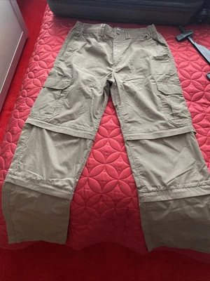 £10 • Buy Mens Peter Storm Zip Off Leg Performance Trousers