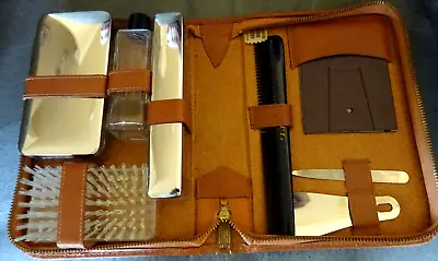 Vintage Men's Travel Toiletry Grooming Kit Genuine Leather Zippered Case Usa • $9.95