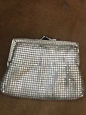 Vintage Silver Tone Metal Mesh Mini Coin Change Purse Glam • $14.95